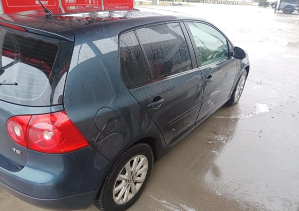 Volkswagen Golf cena 14000 przebieg: 199200, rok produkcji 2007 z Mrocza małe 137